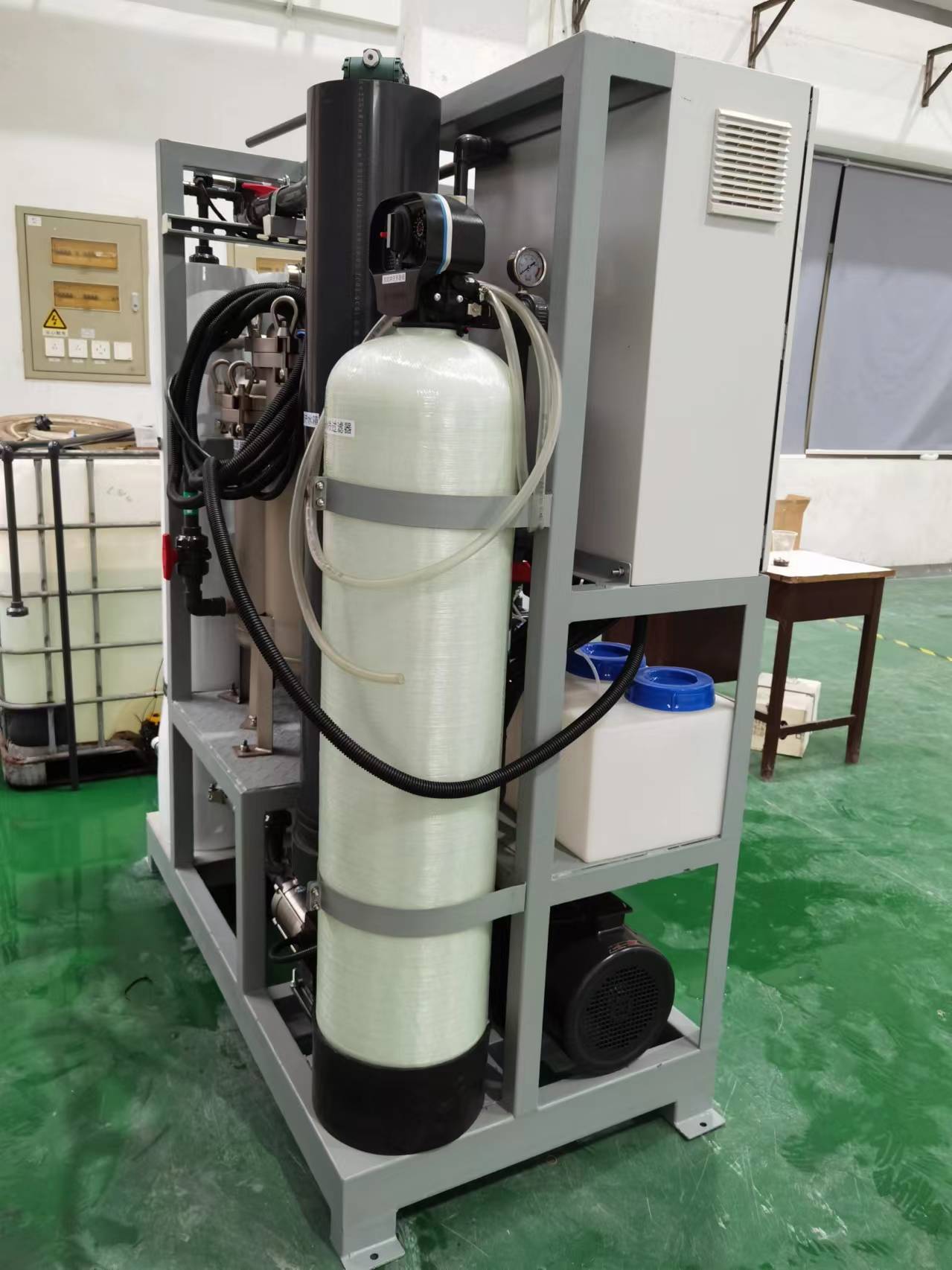 Instalasi RO Hibrida Angin-Sur - Wind Solar Hybrid Kit ulasan dan harga